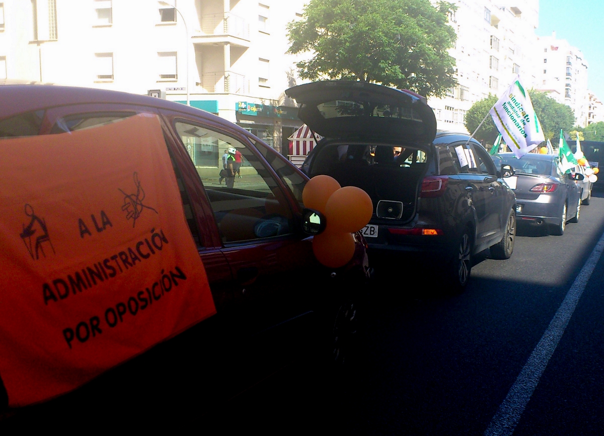 imagen caravana 14 junio cadiz